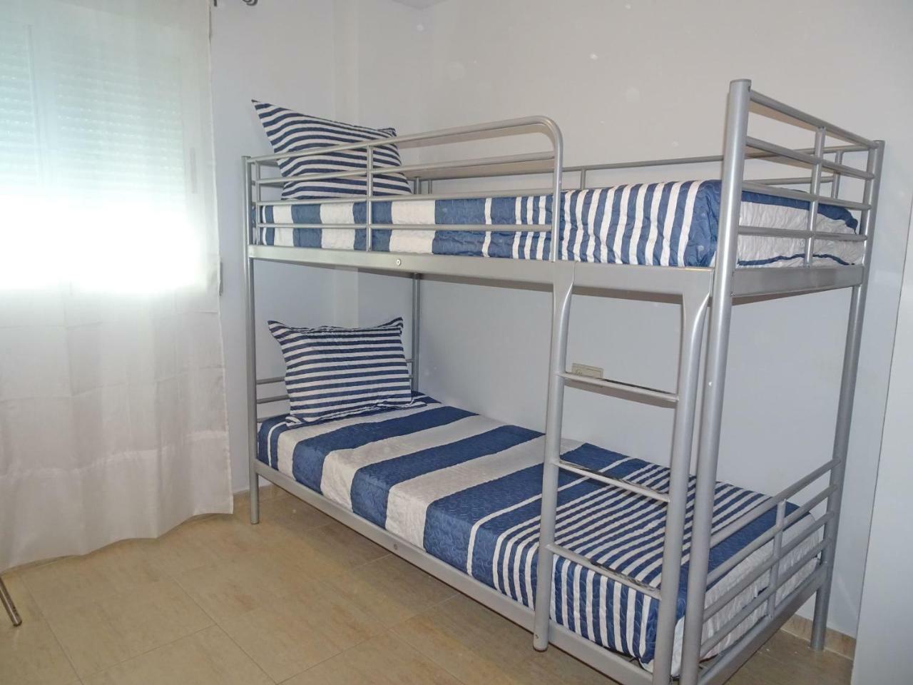 Neptuno Apartamento - Frente A La Playa Daimús Eksteriør billede