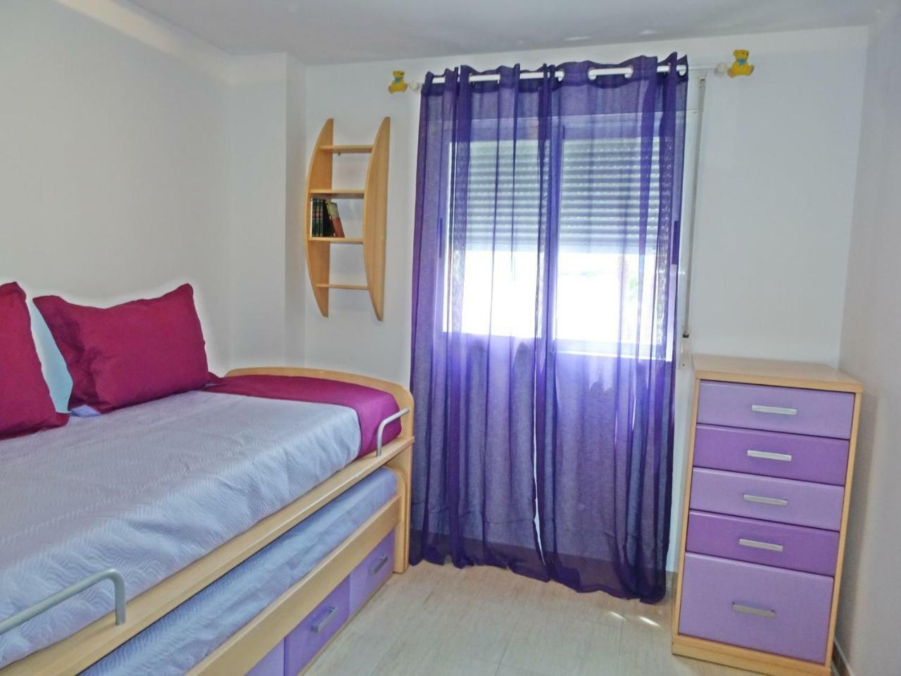 Neptuno Apartamento - Frente A La Playa Daimús Eksteriør billede