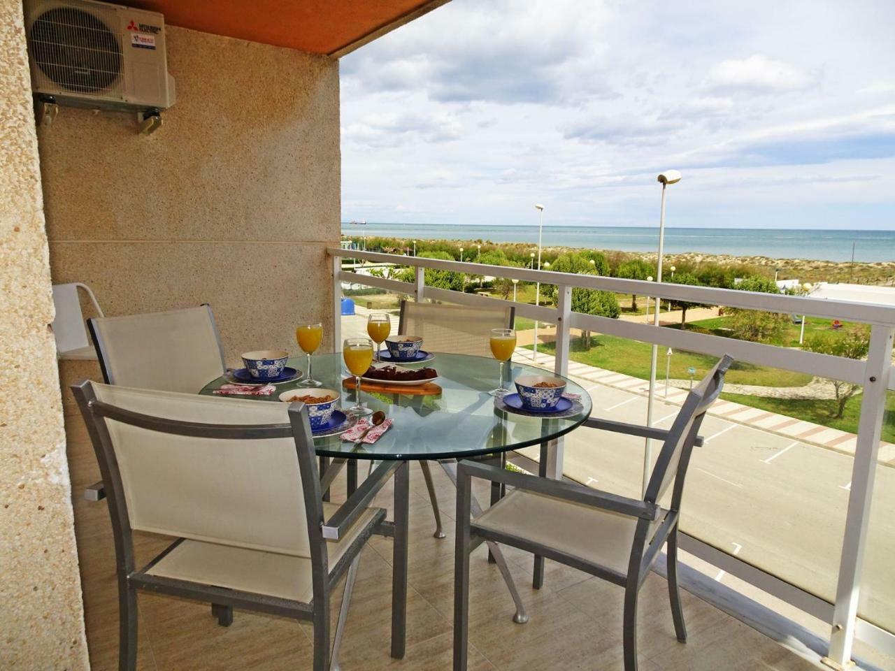 Neptuno Apartamento - Frente A La Playa Daimús Eksteriør billede